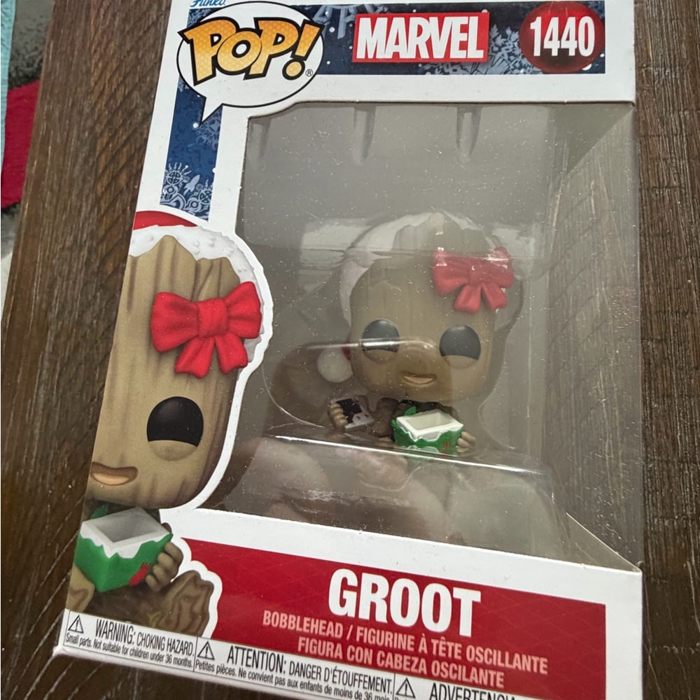 Marvel Pop! Groot Bobblehead with Red Bow